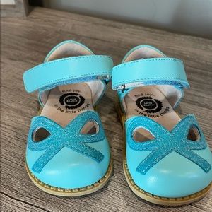 Livie and Luca teal Mary Janes
